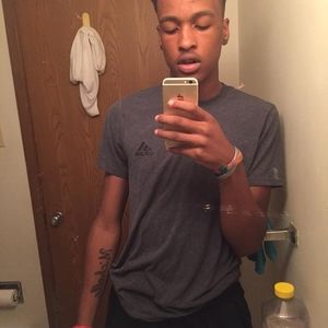 Meet your Posher, Kelley